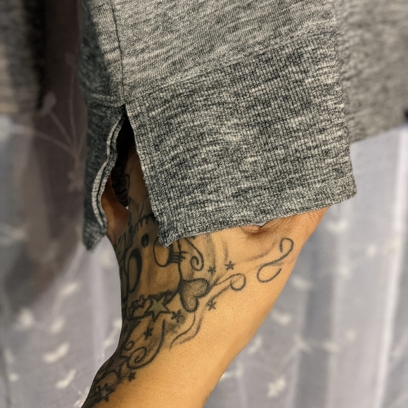 Calvin klein sweater - Picture 2 of 5